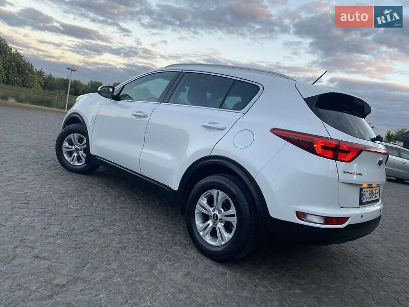 Позашляховик / Кросовер Kia Sportage 2016 в Львові фото 28 Позашляховик / Кросовер Kia Sportage 2016 в Львові