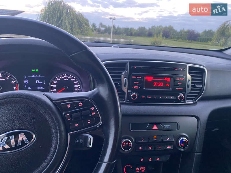 Позашляховик / Кросовер Kia Sportage 2016 в Львові фото 62 Позашляховик / Кросовер Kia Sportage 2016 в Львові