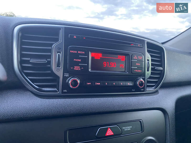 Позашляховик / Кросовер Kia Sportage 2016 в Львові фото 67 Позашляховик / Кросовер Kia Sportage 2016 в Львові