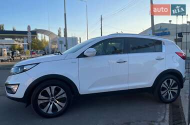 Внедорожник / Кроссовер Kia Sportage 2012 в 