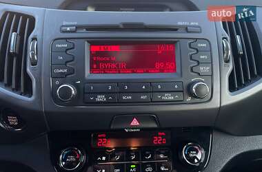 Внедорожник / Кроссовер Kia Sportage 2012 в 