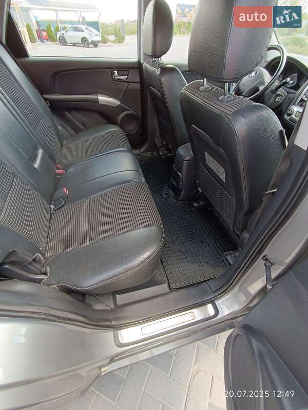 Внедорожник / Кроссовер Kia Sportage 2007 в Запорожье