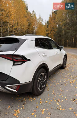 Внедорожник / Кроссовер Kia Sportage 2023 в 