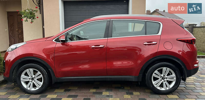 Внедорожник / Кроссовер Kia Sportage 2016 в Львове
