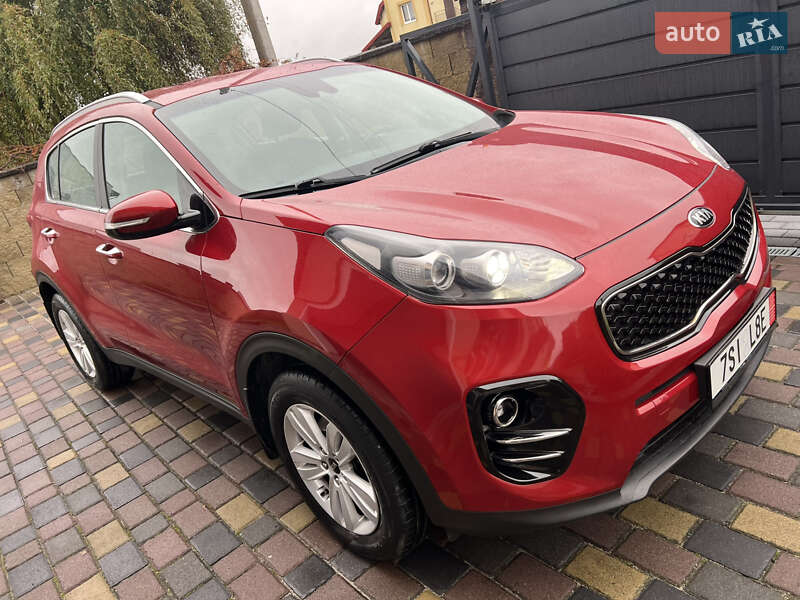 Внедорожник / Кроссовер Kia Sportage 2016 в Львове