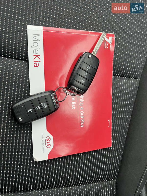 Внедорожник / Кроссовер Kia Sportage 2016 в Львове