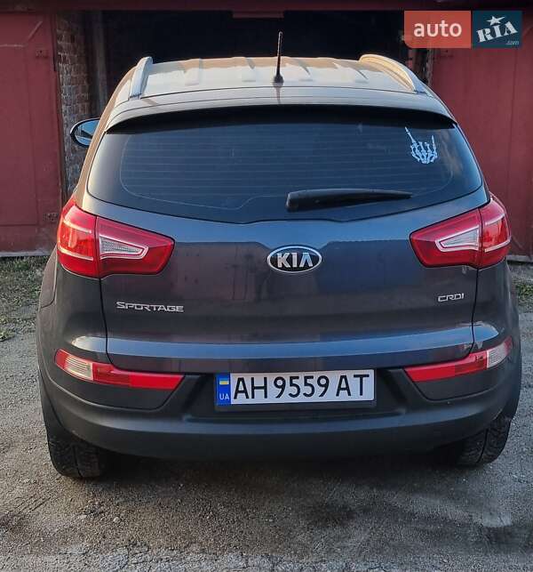 Позашляховик / Кросовер Kia Sportage 2012 в Харкові