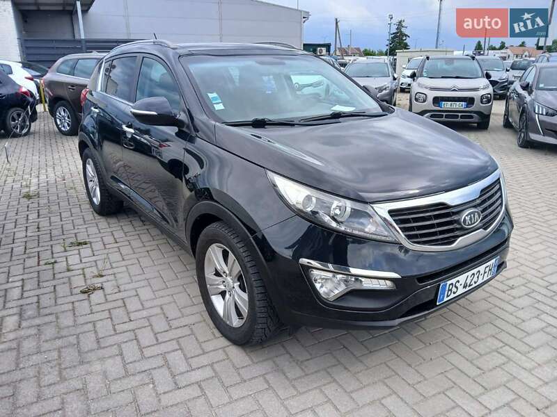 Позашляховик / Кросовер Kia Sportage 2011 в Тернополі