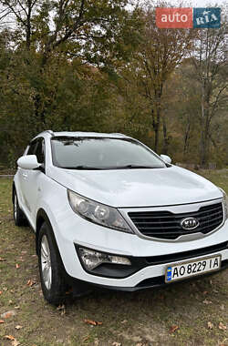 Внедорожник / Кроссовер Kia Sportage 2010 в Тячеве Внедорожник / Кроссовер Kia Sportage 2010 в Тячеве