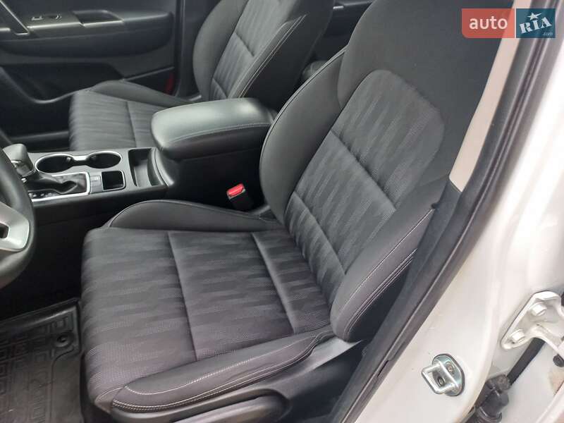 Внедорожник / Кроссовер Kia Sportage 2019 в Киеве