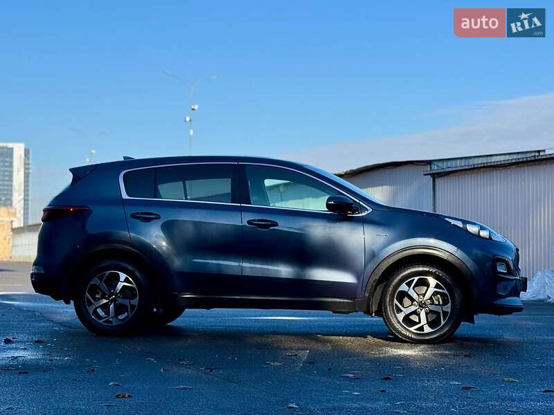 Внедорожник / Кроссовер Kia Sportage 2019 в Киеве фото 9 Внедорожник / Кроссовер Kia Sportage 2019 в Киеве