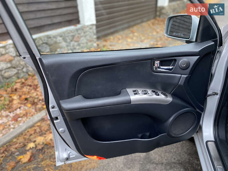 Внедорожник / Кроссовер Kia Sportage 2007 в Киеве фото 42 Внедорожник / Кроссовер Kia Sportage 2007 в Киеве