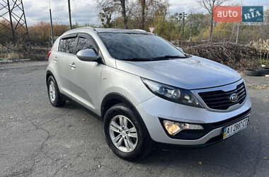 Позашляховик / Кросовер Kia Sportage 2011 в Києві