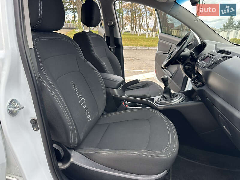 Внедорожник / Кроссовер Kia Sportage 2011 в Виннице