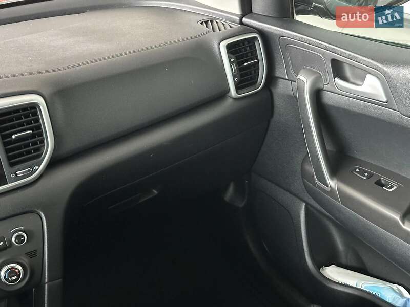 Позашляховик / Кросовер Kia Sportage 2019 в Одесі