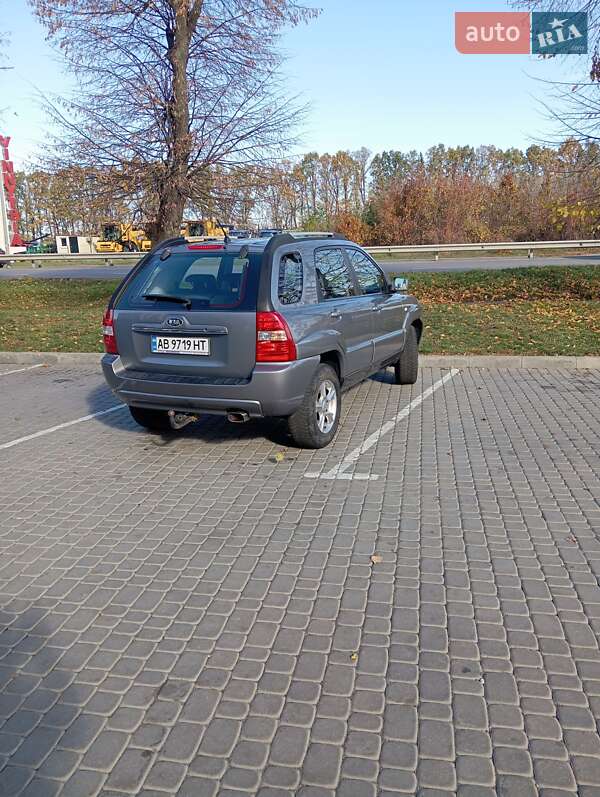Позашляховик / Кросовер Kia Sportage 2006 в Вінниці