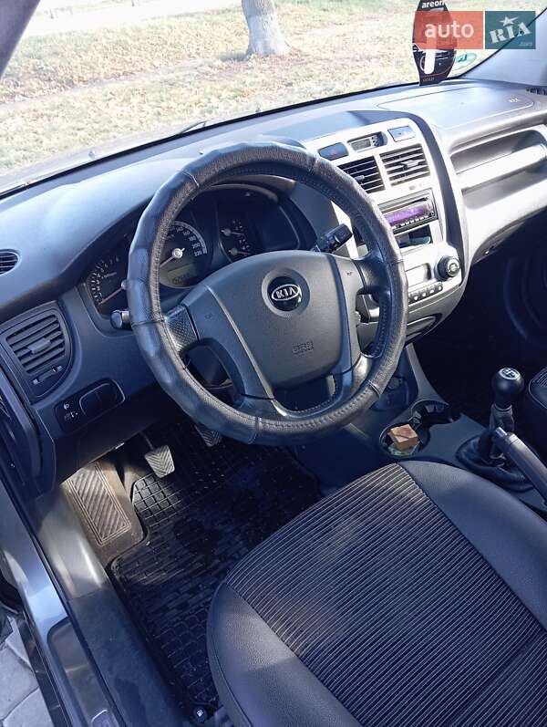 Позашляховик / Кросовер Kia Sportage 2006 в Вінниці