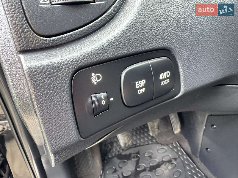 Позашляховик / Кросовер Kia Sportage 2008 в Києві