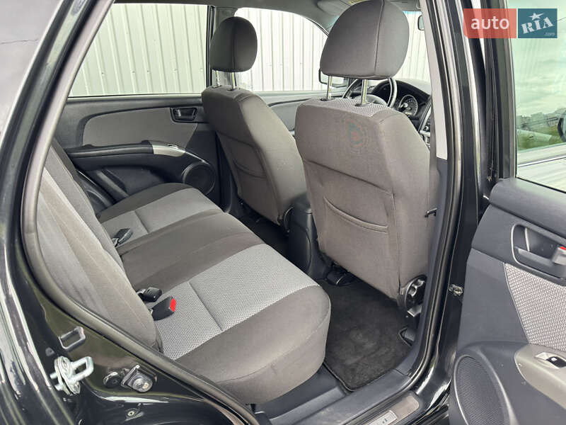 Позашляховик / Кросовер Kia Sportage 2008 в Києві