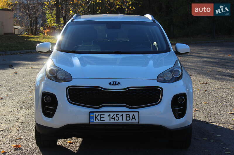 Позашляховик / Кросовер Kia Sportage 2017 в Дніпрі