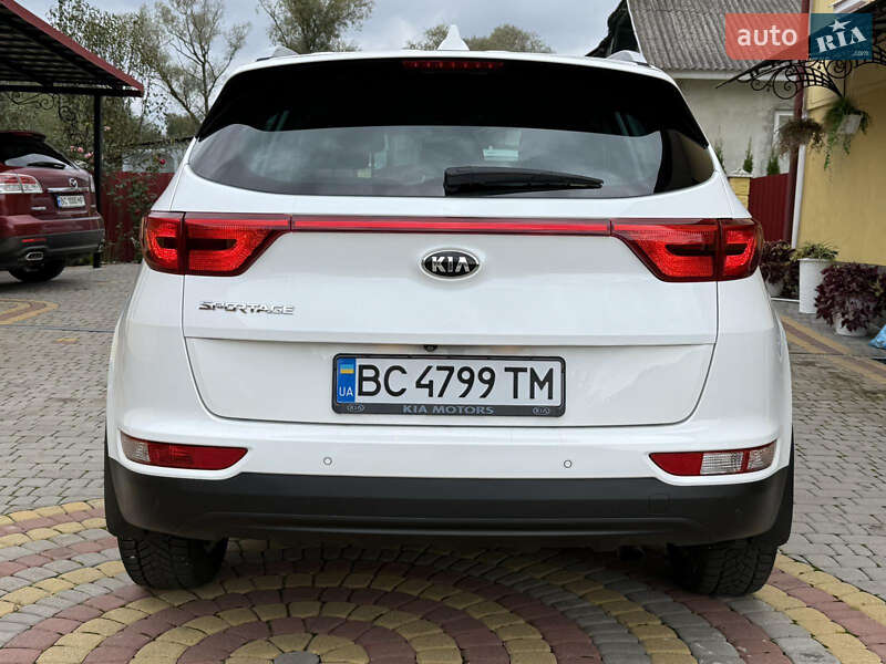 Позашляховик / Кросовер Kia Sportage 2017 в Дрогобичі фото 5 Позашляховик / Кросовер Kia Sportage 2017 в Дрогобичі