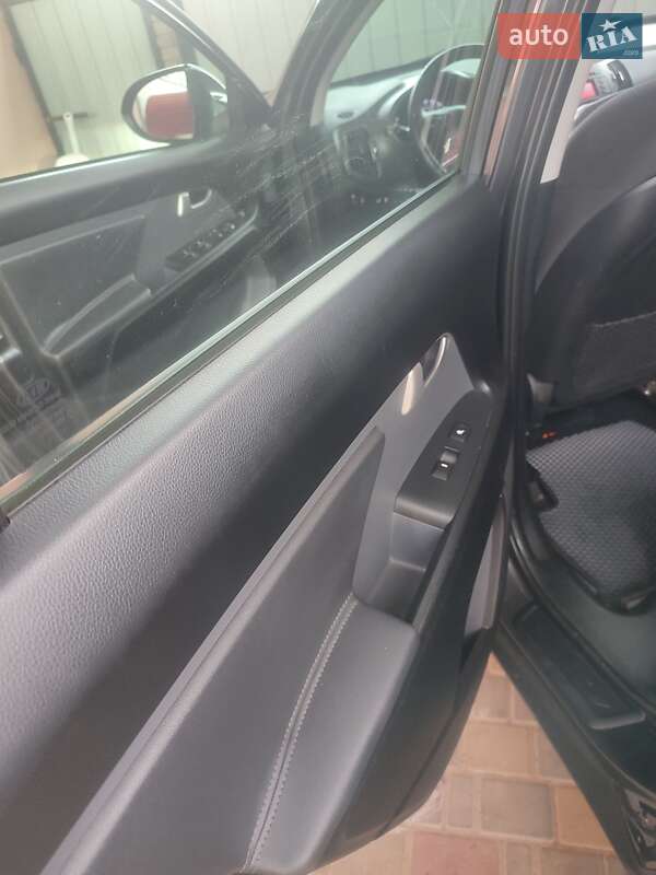 Внедорожник / Кроссовер Kia Sportage 2011 в Виннице