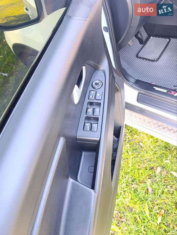 Внедорожник / Кроссовер Kia Sportage 2013 в Бершади фото 14 Внедорожник / Кроссовер Kia Sportage 2013 в Бершади