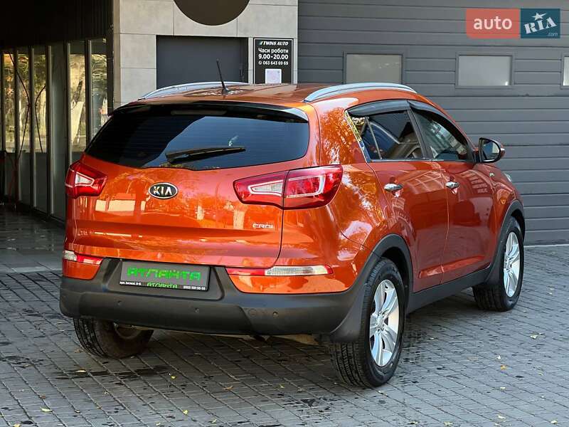 Позашляховик / Кросовер Kia Sportage 2011 в Одесі