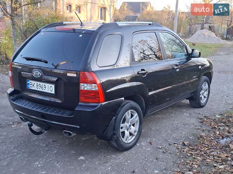 Внедорожник / Кроссовер Kia Sportage 2006 в Ровно
