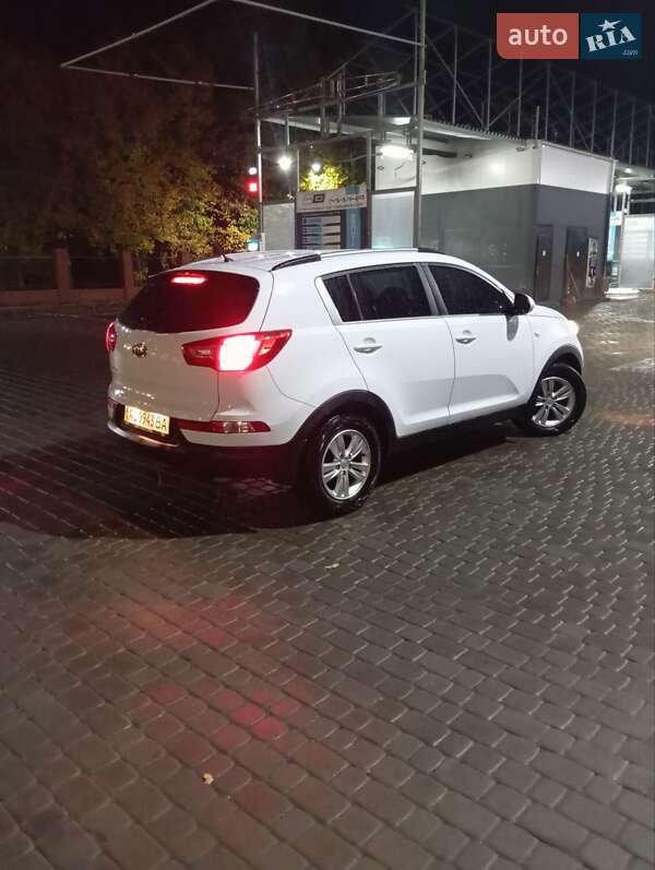 Внедорожник / Кроссовер Kia Sportage 2010 в Рожище