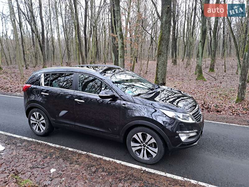 Внедорожник / Кроссовер Kia Sportage 2012 в Луцке