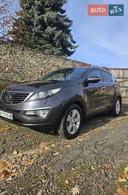 Внедорожник / Кроссовер Kia Sportage 2011 в Дубно