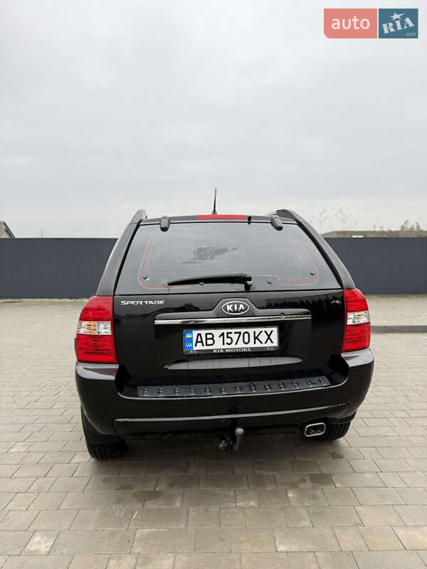 Внедорожник / Кроссовер Kia Sportage 2006 в Каменец-Подольском