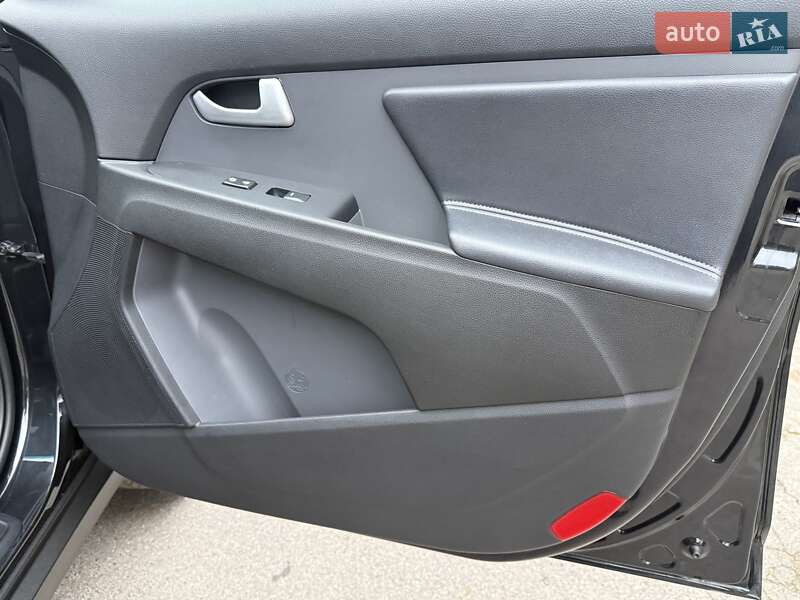 Внедорожник / Кроссовер Kia Sportage 2015 в Гнивани фото 22 Внедорожник / Кроссовер Kia Sportage 2015 в Гнивани