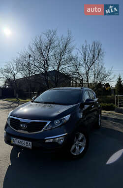 Позашляховик / Кросовер Kia Sportage 2013 в Івано-Франківську