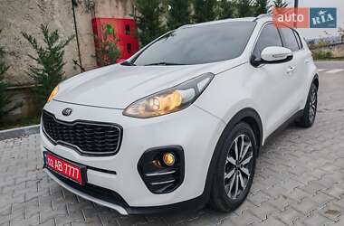Внедорожник / Кроссовер Kia Sportage 2015 в Могилев-Подольске