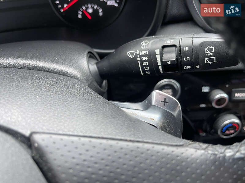 Внедорожник / Кроссовер Kia Sportage 2016 в Киеве