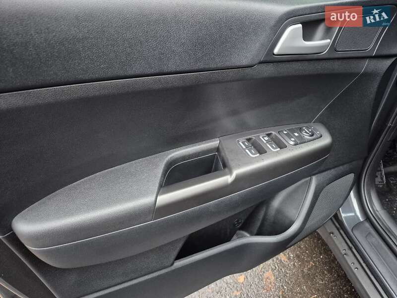 Внедорожник / Кроссовер Kia Sportage 2020 в Черкассах фото 11 Внедорожник / Кроссовер Kia Sportage 2020 в Черкассах