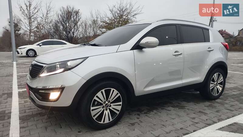 Внедорожник / Кроссовер Kia Sportage 2015 в Киеве