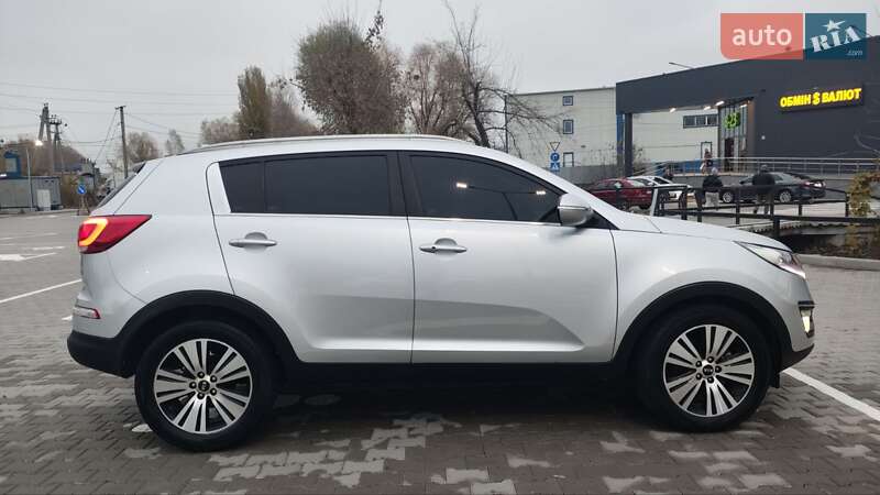 Внедорожник / Кроссовер Kia Sportage 2015 в Киеве