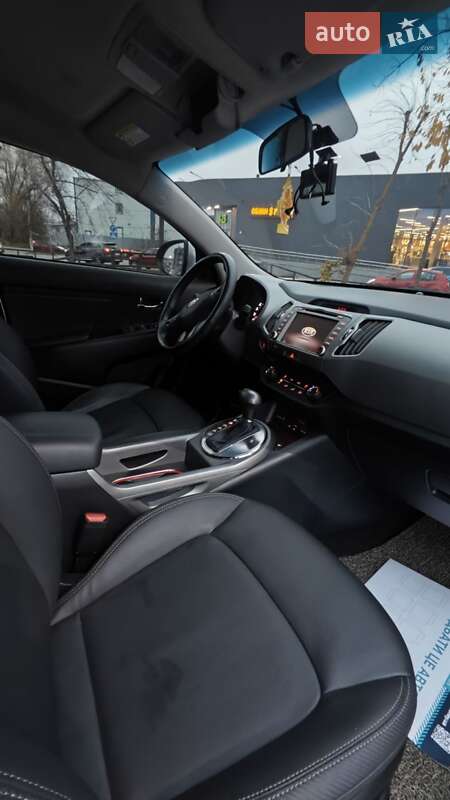 Внедорожник / Кроссовер Kia Sportage 2015 в Киеве