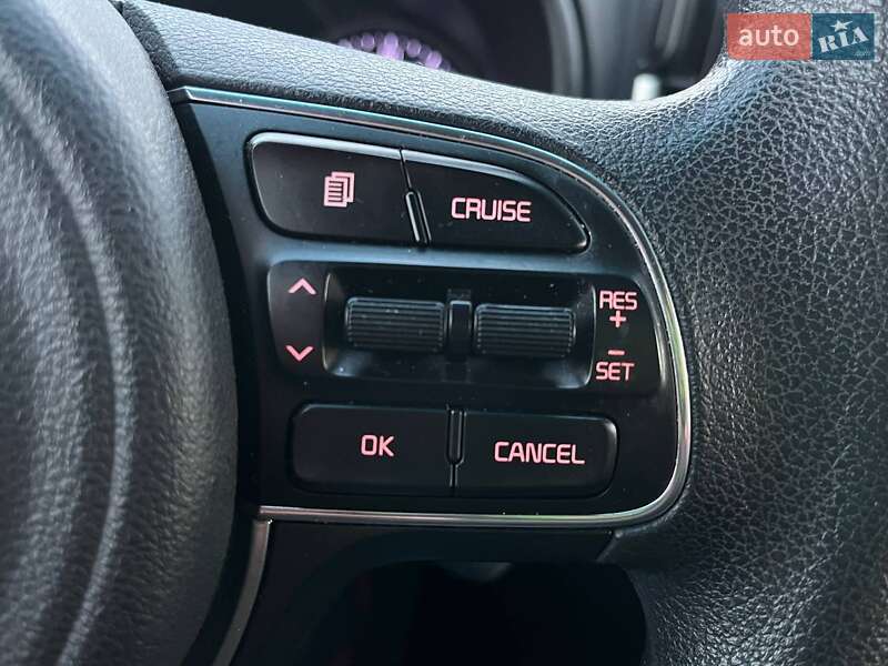 Позашляховик / Кросовер Kia Sportage 2016 в Києві фото 22 Позашляховик / Кросовер Kia Sportage 2016 в Києві