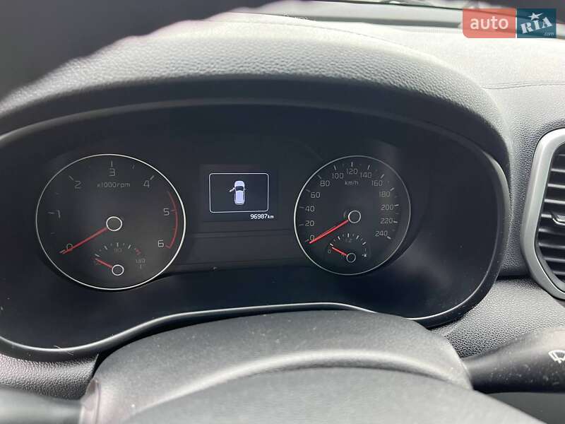 Позашляховик / Кросовер Kia Sportage 2017 в Києві фото 10 Позашляховик / Кросовер Kia Sportage 2017 в Києві