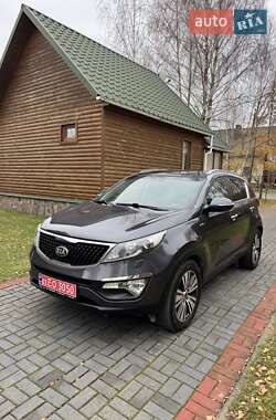 Внедорожник / Кроссовер Kia Sportage 2015 в Луцке