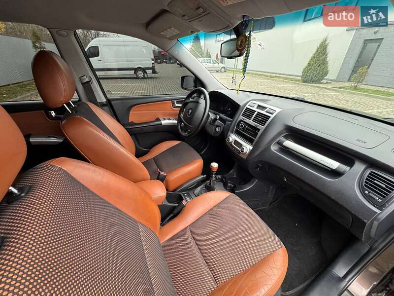 Внедорожник / Кроссовер Kia Sportage 2005 в Ивано-Франковске фото 15 Внедорожник / Кроссовер Kia Sportage 2005 в Ивано-Франковске