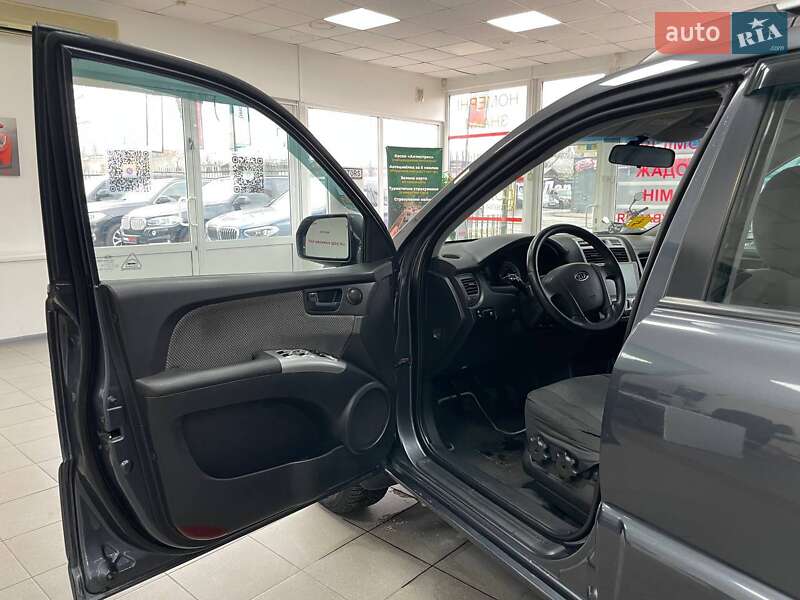 Позашляховик / Кросовер Kia Sportage 2008 в Києві