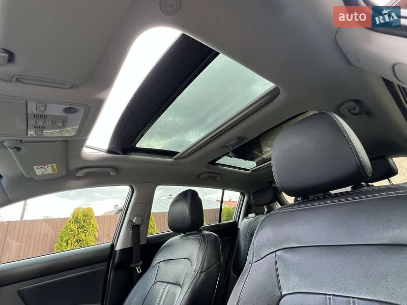 Позашляховик / Кросовер Kia Sportage 2014 в Івано-Франківську