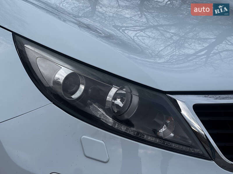 Внедорожник / Кроссовер Kia Sportage 2012 в Ахтырке фото 7 Внедорожник / Кроссовер Kia Sportage 2012 в Ахтырке