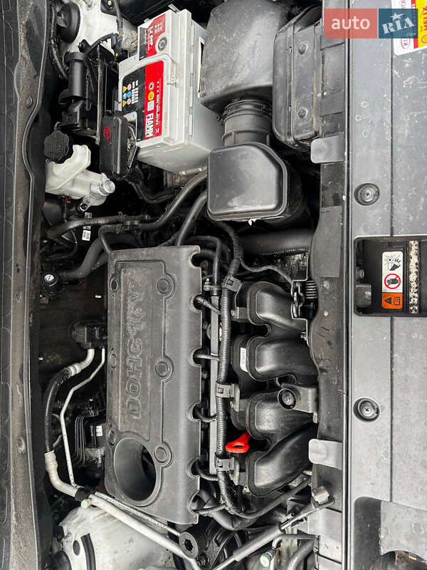 Внедорожник / Кроссовер Kia Sportage 2012 в Ахтырке фото 61 Внедорожник / Кроссовер Kia Sportage 2012 в Ахтырке