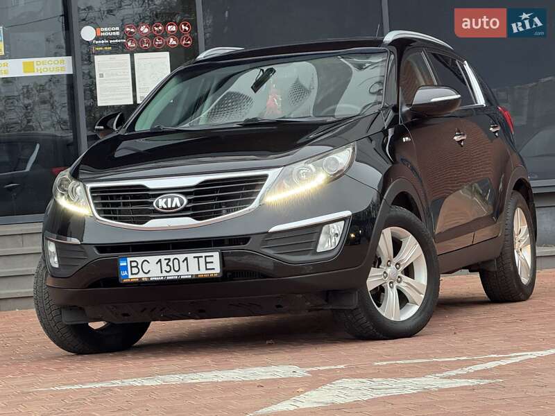 Внедорожник / Кроссовер Kia Sportage 2012 в Одессе